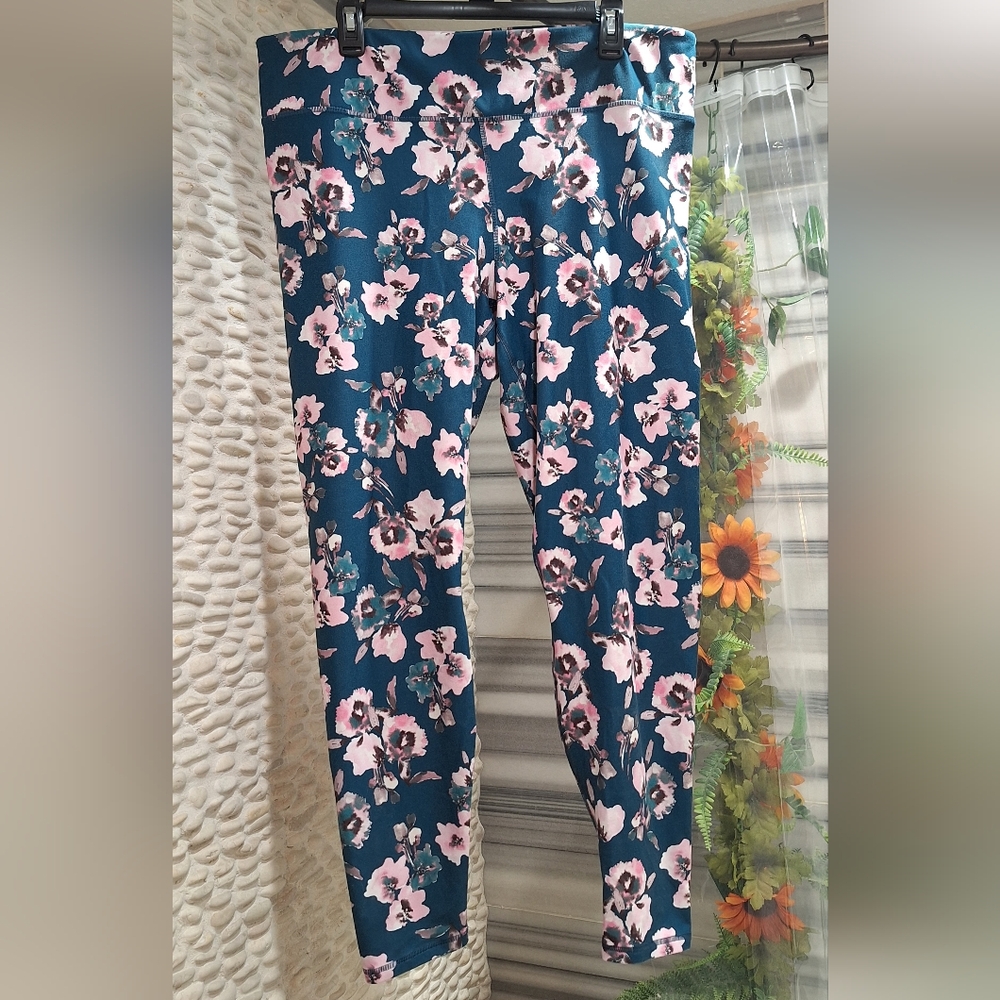 Fabletics Green Floral Leggings